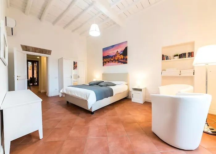 Domus Marina Vacanze Romane-colosseo Rome